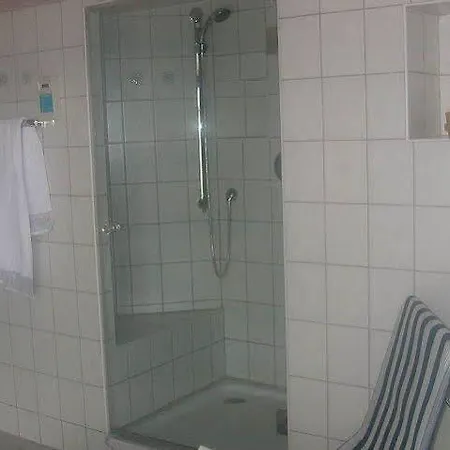 Haus Niederacher Georg Und Martha 克伦巴赫